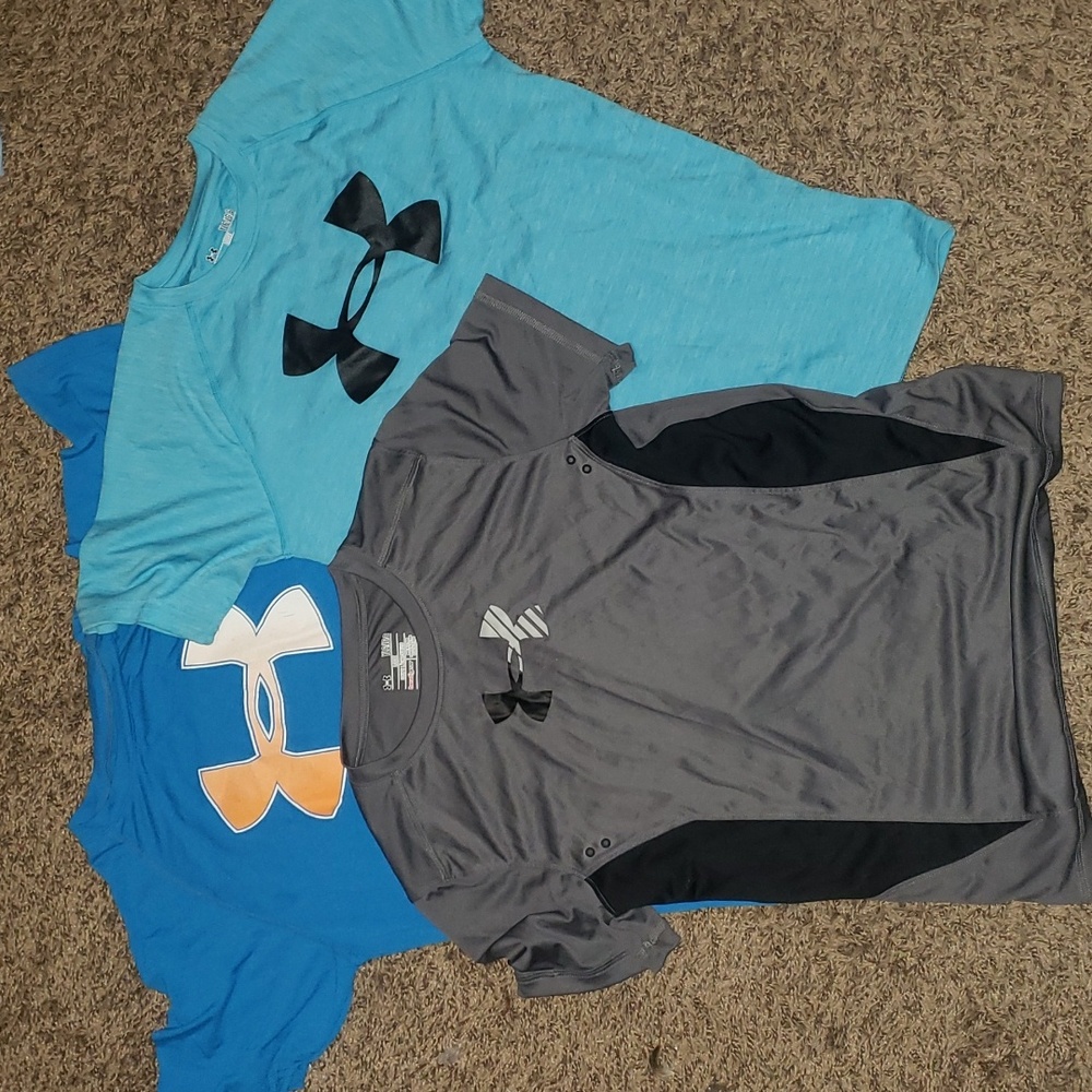 3 youth Under Armour summer swim HeatGear short sleeve T shirts